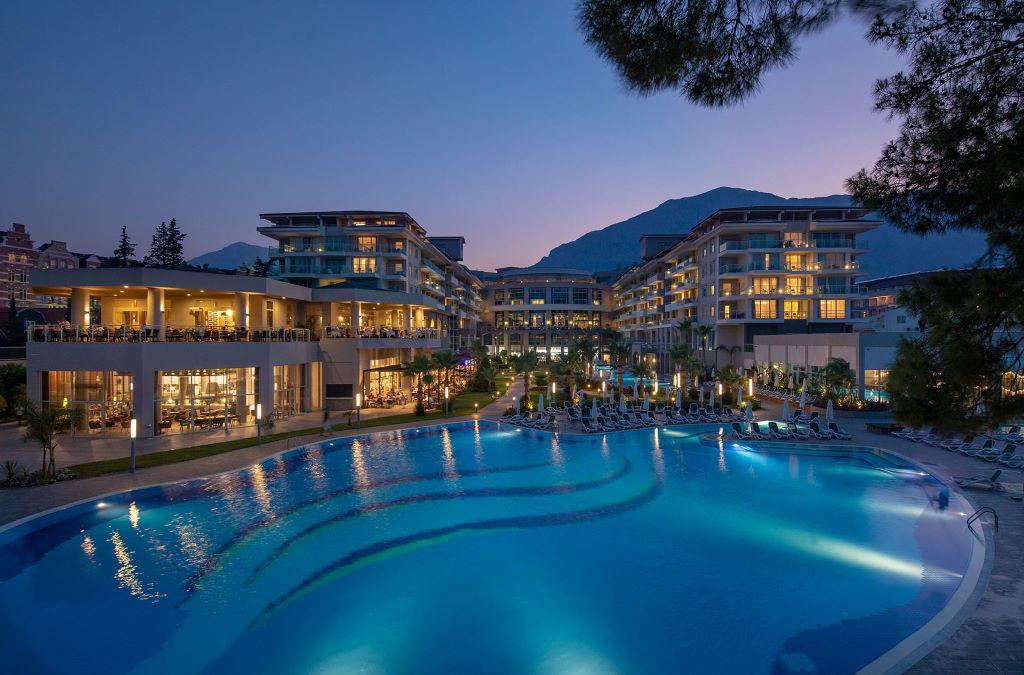 Akra Kemer